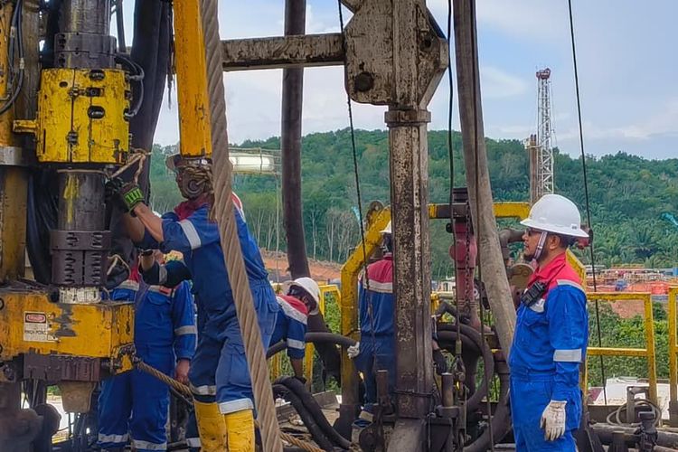 Perwira Elnusa Rayakan Lebaran di Medan Operasi Sulawesi