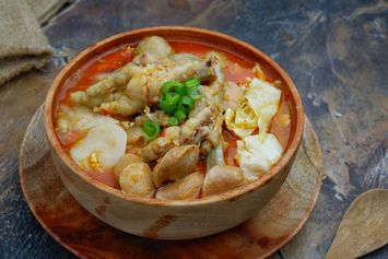 3 Cara Membuat Bumbu Seblak Bandung Tahan Lama ala Chef, Tambah Minyak