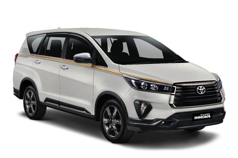 Ini Beda Kijang Innova Limited Edition dengan Varian Venturer