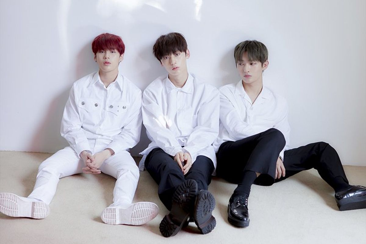 Lean On Me, unit Wanna One yang beranggota Ha Sungwoon, Hwang Minhyun, dan Yoon Jisung.