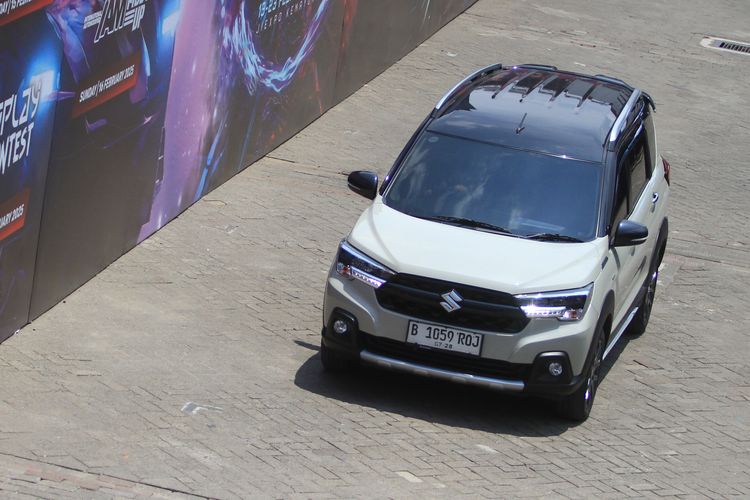 Suzuki XL7 Hybrid di IIMS 2025