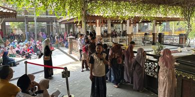 Jelang Muktamar ke-35 NU, Makam Gus Dur di Tebuireng Dibuka 24 Jam