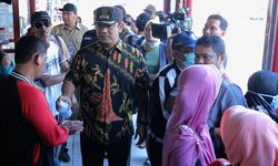 Cegah Penyebaran Virus Corona, Pemkot Semarang Lakukan Penyemprotan Disinfektan di Ruang Publik