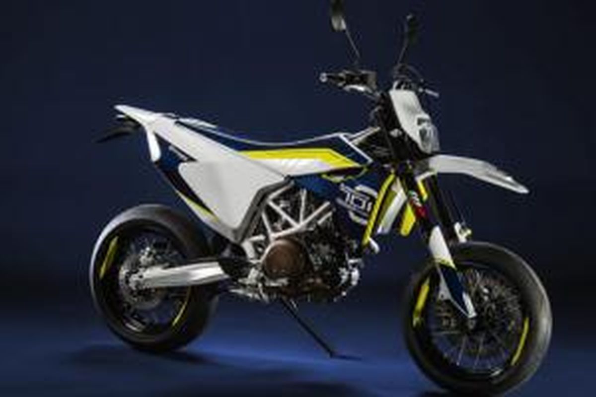 Husqvarna 701 Supermoto sudah mulai dijual di Eropa.