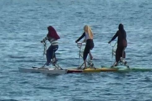 Wisata Sepeda Laut, Cara Asyik Menikmati Pesona Pantai Binuang Polman
