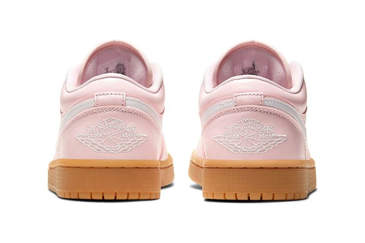 Air Jordan 1 Low Arctic Pink