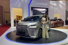 Lexus LM 500h Meluncur di Jakarta Auto Week 2024