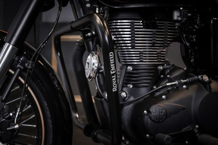 Royal Enfield Classic 500 Tribute Black Limited Edition