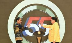 Jokowi Minta Kader Golkar Solid