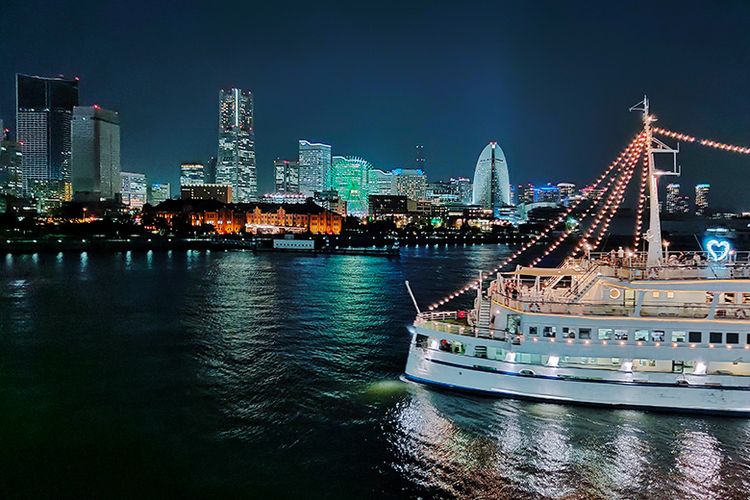 Pemandangan malam hari di Yokohama. Author: Tito Rikardo. Shot on OPPO Reno 10x Zoom