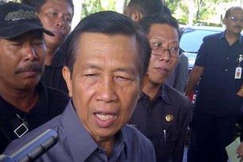 Gubernur Bali Soroti Sampah Plastik di Nusa Penida
