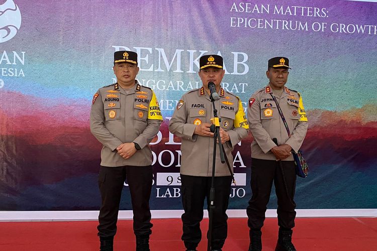 Foto : Kabaharkam Polri Komjen Pol Muhammad Fadil Imran, membuka kegiatan Latihan Pra Operasi (Latpraops) Komodo 2023 dalam rangka pengamanan KTT Asean ke-42, di Labuan Bajo pada Rabu (3/5/2023).
