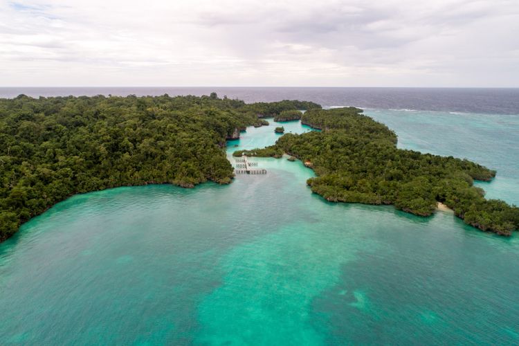 Keindahan Pulau Baer, di gugusan Kepulauan Kei, Jumat (16/3/2018). Wisatawan bisa mencapai pulau ini dengan menggunakan perahu cepat, dengan jarak tempuh selama 1 jam.