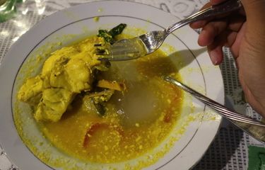 Resep Ikan Kuah Kuning Kemangi Khas Papua, Masak Tanpa Santan ...