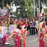 Tangis Haru dan Bangga Warga Semarang Saksikan Pawai Taaruf MTQ Nasional XXXI 