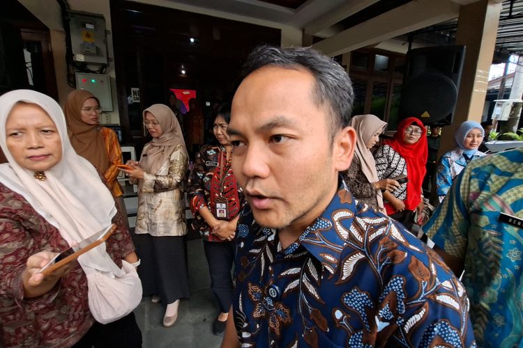 Polemik Penahanan Ijazah Karyawan, Pekerja 