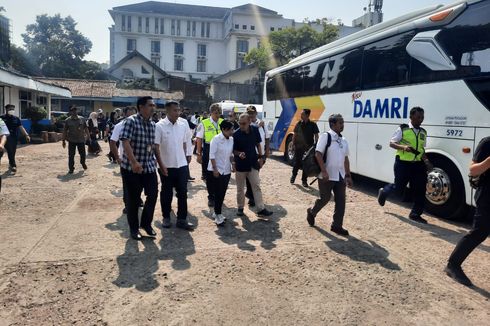 Menjajal Bus DAMRI dari Kota Bandung ke Bandara Kertajati