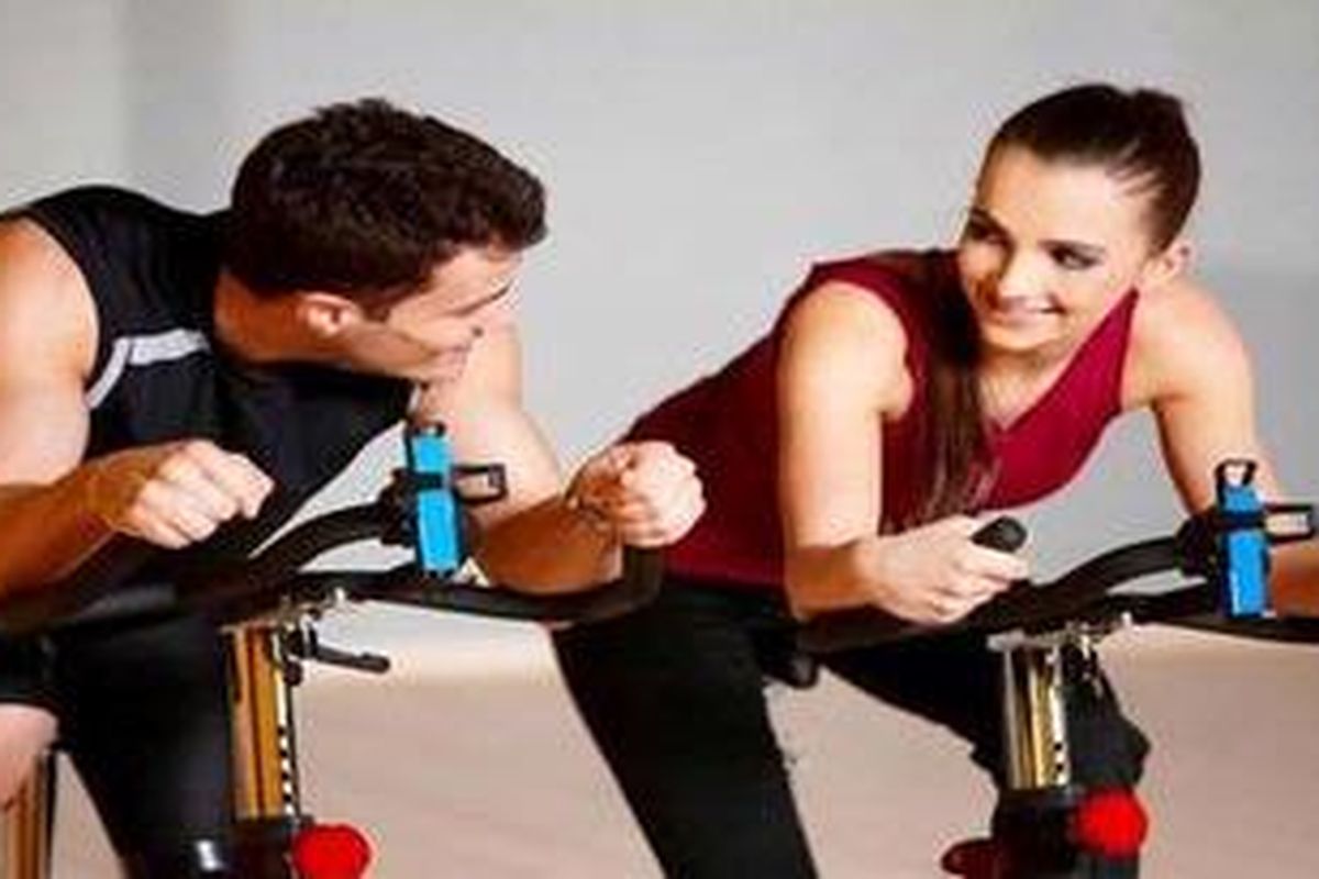 Saat berolahraga, yang terlintas di otak pria hanyalah target jumlah set dan repetisi yang mau mereka capai hari ini. 