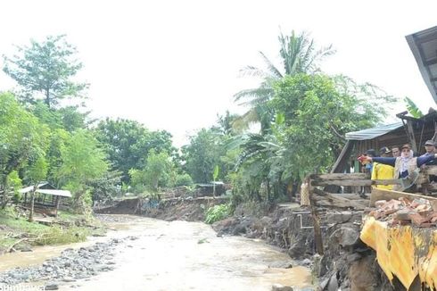 Warga Terdampak Banjir Bandang di Sumbawa Kesulitan Air Bersih