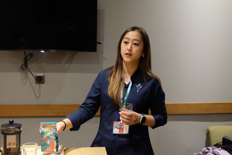 Senior Manager CPE Starbucks Indonesia Felicia Andrean. 