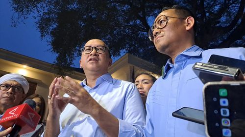 Eks Petinggi PPP yang Dipecat Datangi Prabowo, Diskusikan Target Menang 1 Putaran