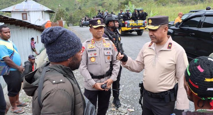 Kronologi Lengkap Bentrok antara Massa Pendukung Paslon Pilkada 2024 di Puncak Jaya