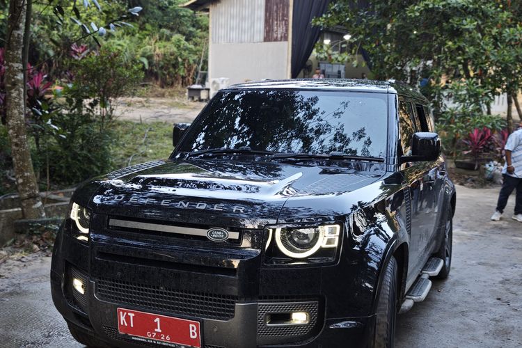 Tuntaskan Polemik Sewa Land Rover Defender, Pemkot Samarinda Kembalikan Mobil ke Penyedia