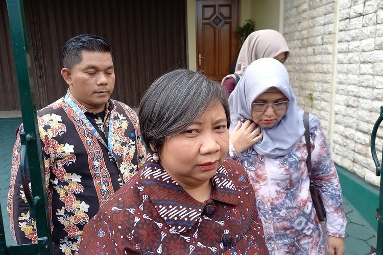 Ketua komnas HAM saat setelah datangi rumah diplomat ADP, Rabu (23/7/2025)