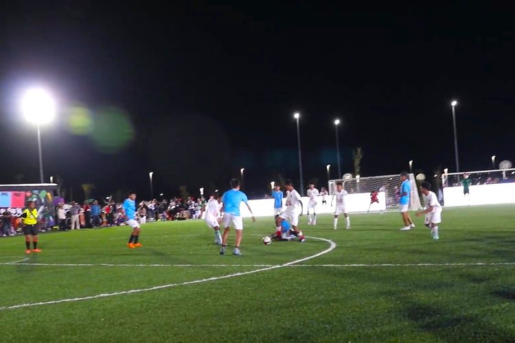 Pertandingan final Street Child World Cup (SCWC) 2026 kategori Boys Shield antara Indonesia melawan Argentina di Parque Ecológico Lago de Texcoco ? Zona del Lago de Texcoco, Estado de México, Meksiko, Kamis (14/5/2026) waktu setempat berlangsung ketat. Tim Garuda Baru Indonesia berhasil keluar sebagai juara setelah menang adu penalti 3-2.