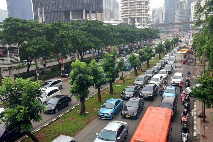 Jakarta Bergelimang Harta, Bodetabek Megap-megap: Bom Waktu Perkotaan