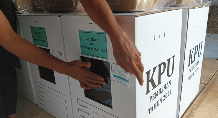 Logistik Pemilu Siap 100 Persen, KPU Palangka Raya Antisipasi Hujan Saat Pendistribusian
