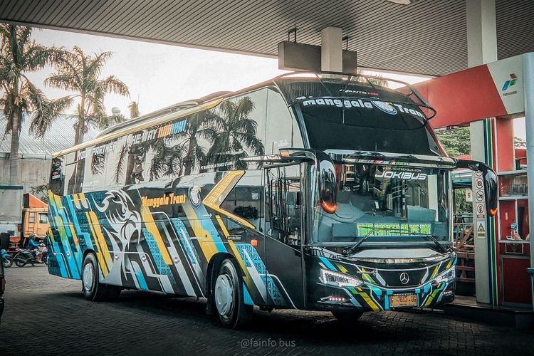 Bus baru PO Manggala Trans