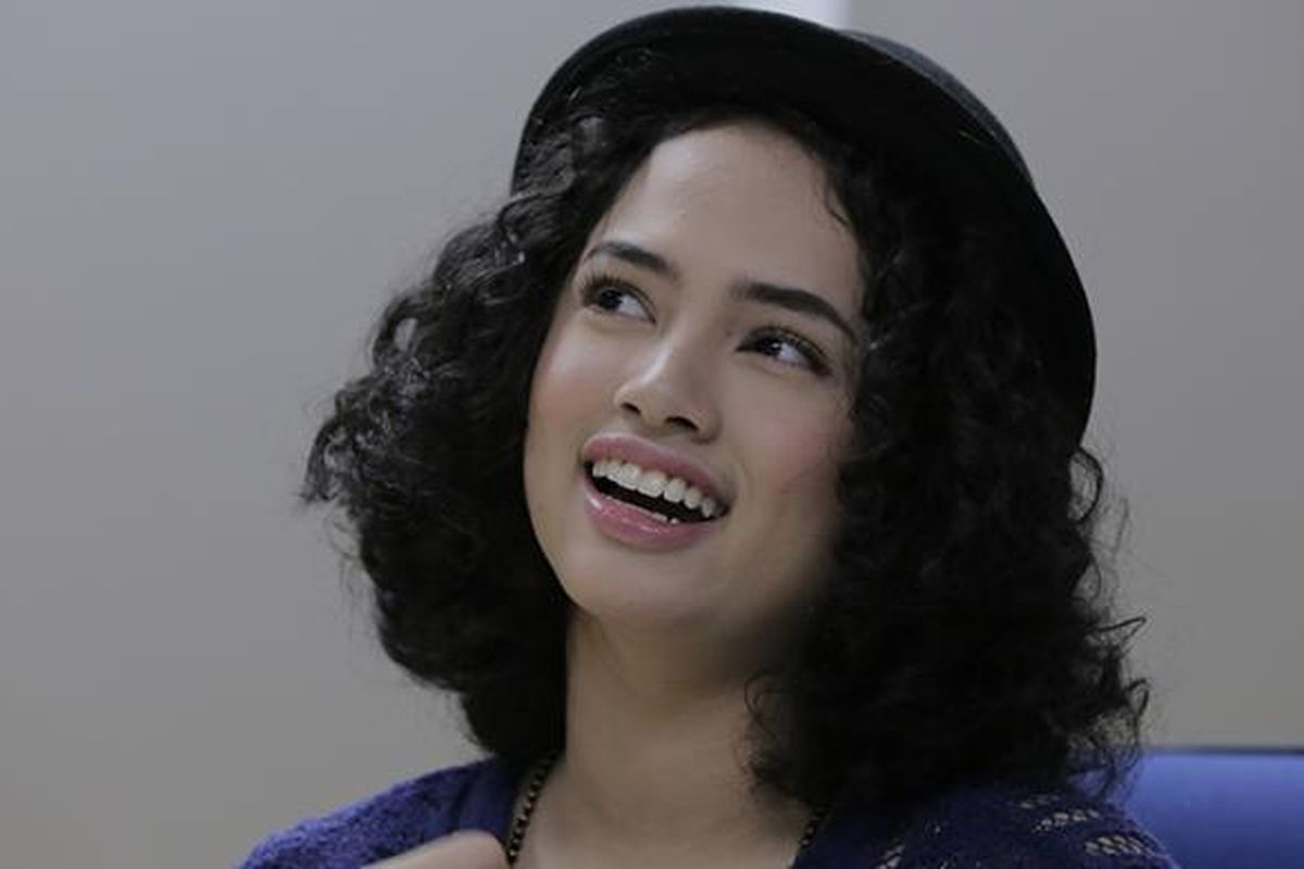 Vokalis Williana Saraswati atau Wizzy Williana berbincang-bincang di kantor Redaksi Kompas.com, Gedung Kompas Gramedia, Jakarta, Senin (20/6/2016).