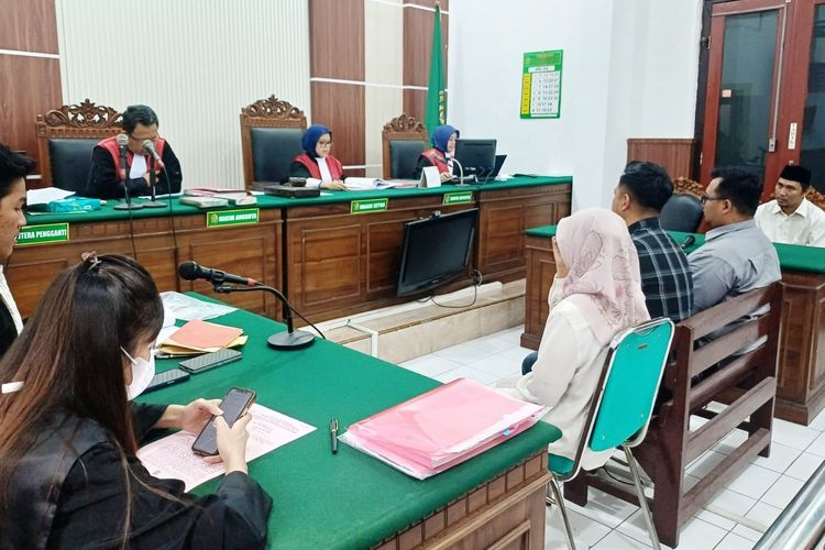 Pria di Surabaya Akali Status Blacklist dan Rekayasa Kredit Motor, Kini Jadi Terdakwa