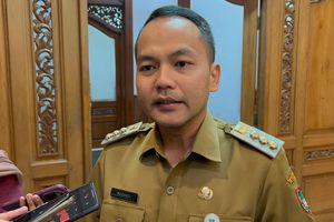 Polemik Baliho Ultah Jokowi Berbuntut Panjang, Wali Kota Solo Diduga Salah Gunakan Wewenang