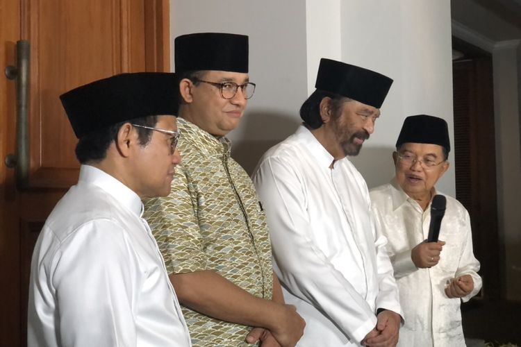 Capres-cawapres nomor urut 1 Anies Baswedan dan Muhaimin Iskandar bersama Ketua Umum Partai Nasdem Surya Paloh dan Wakil Presiden ke 10 dan 12 RI Jusuf Kalla di kediaman Kalla, Jalan Brawijaya, Jakarta Selatan, Rabu (20/3/2024). 