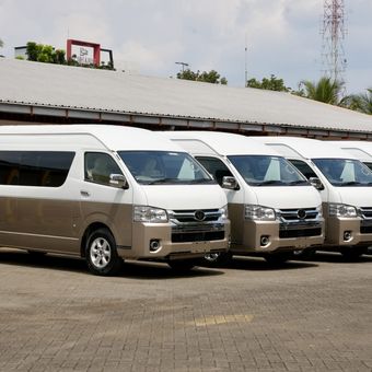 Mobil Transporter buatan PT VKTR Teknologi Mobilitas Tbk diadopsi PO Bagong.