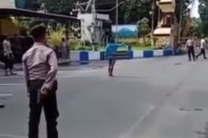 Seorang Pria Masuk ke Polres Lumajang Sambil Teriak dan Acungkan Pisau, Polisi: Dia Depresi