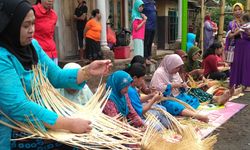 Jarang Orang Tahu, Desa Ini Penghasil Anyaman Asli Banyuwangi!