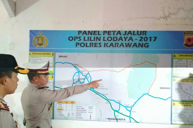 Kasatlantas Polres Karawang AKP Arman Sahti menerangkan titik rawan kemacetan dan kecelakaan, serta  pos pengamanan pada jalur mudik.