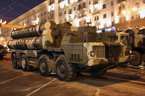 Rudal S-300, Sistem Pertahanan Udara Terkuat Ukraina Saat Ini, Seperti Apa Kemampuannya?