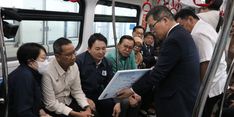 Modern dan Canggih, LRT Jakarta Jadi Transportasi Publik Andal Mengatasi Macet serta Polusi 