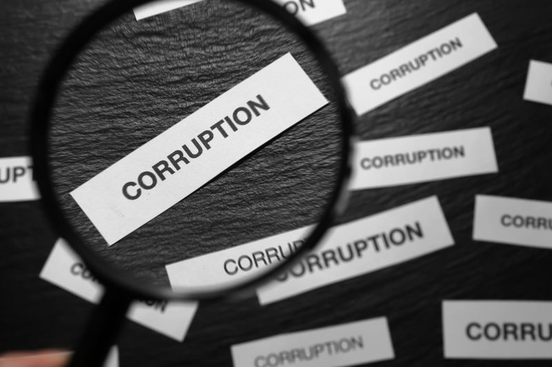 Mantan Kadishub Dompu Tersangka Korupsi Rp 1,2 Miliar Resmi Ditahan