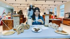 Mahasiswi Surabaya Ubah Kantong Teh yang Mengandung Mikroplastik Menjadi Produk Dekorasi Bernilai