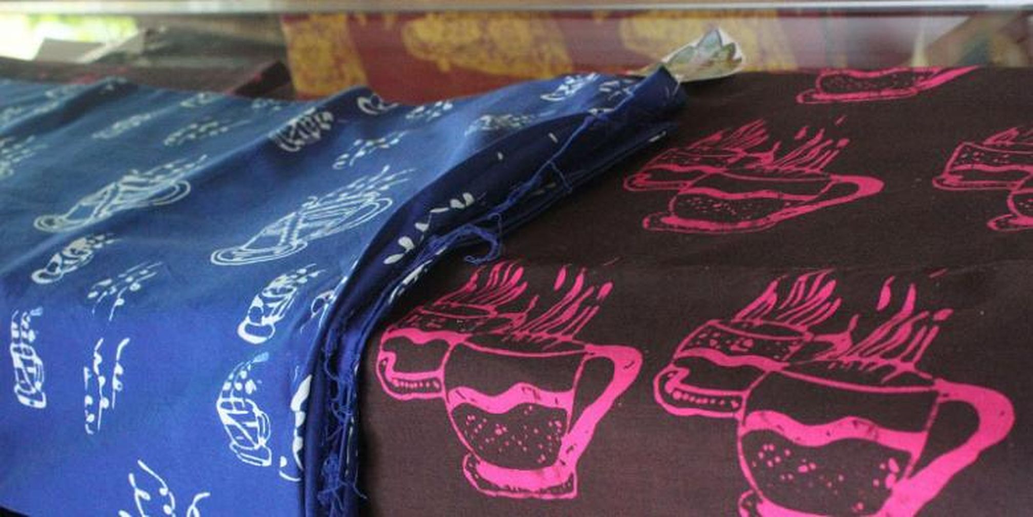 Gelas Bermotif Batik - Dari Daun Sampai Gelas Kopi Jadi Motif Batik ...