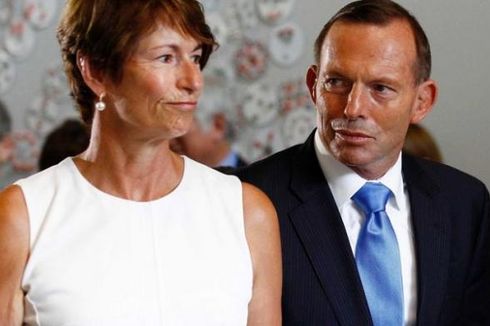 Istri PM Tony Abbott Blakblakan soal Suaminya