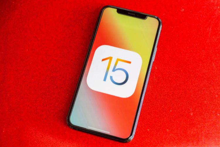 Ilustrasi iOS 15.