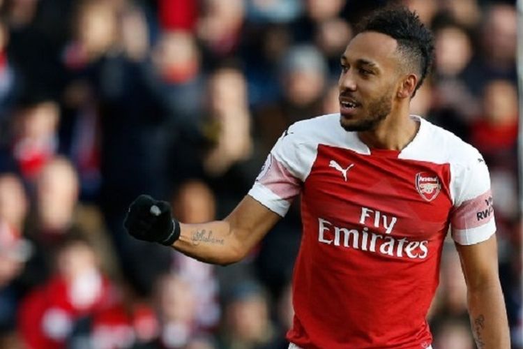 Pierre-Emerick Aubameyang merayakan golnya pada laga Arsenal vs Burnley dalam pertandingan Liga Inggris di Stadion Emirates, 22 Desember 2018. 