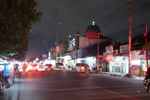 Kurangi Mobilitas Warga, Lampu Jalan di Semarang Dimatikan