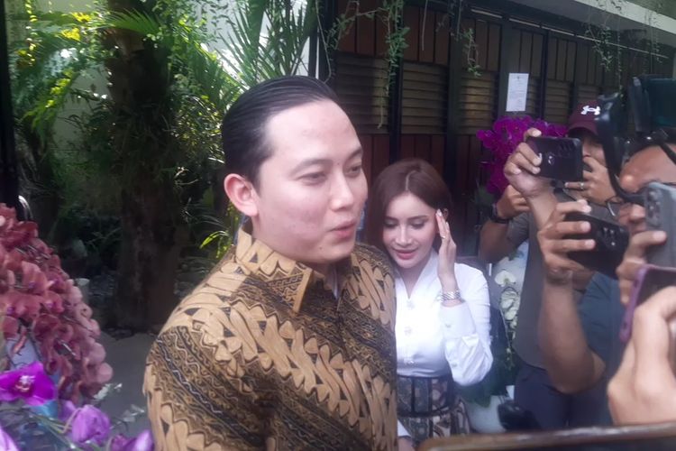 Sespri Presiden Prabowo Temui Jokowi di Solo 30 Menit, Sebut Hanya Silaturahmi